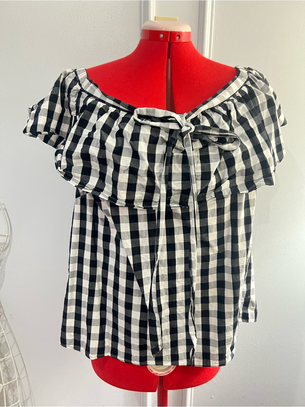 Who What Wear Black & White Gingham Off-Shoulder Women's Top 2X